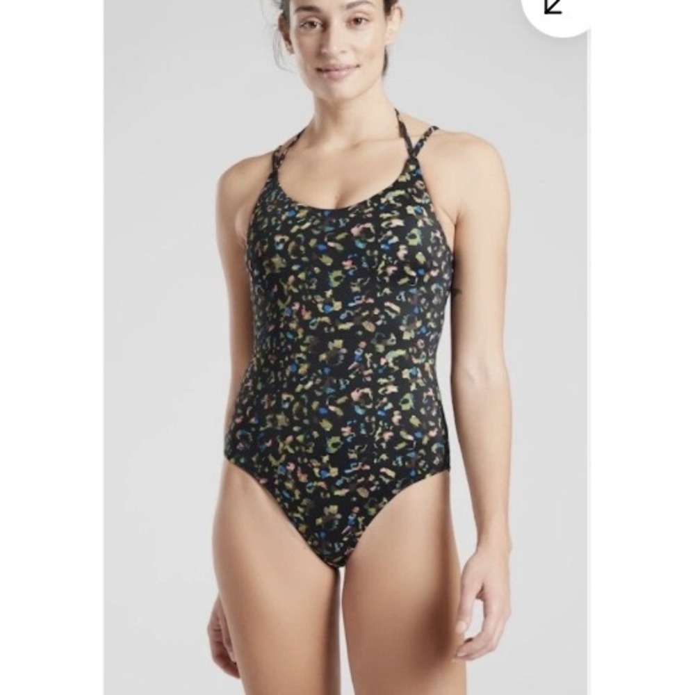Athleta Leopard Keyhole One‎ Piece Swimsuit Size S Black Athletic Strappy Beach